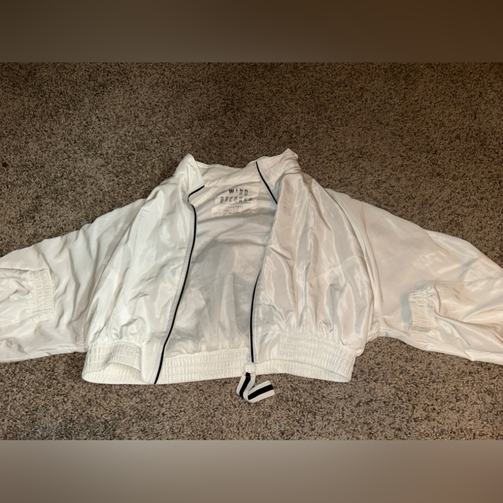Thin crop top windbreaker jacket